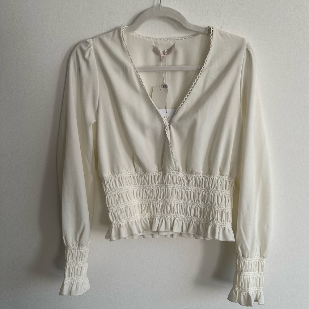 Wayf Plunging V Neck Smocked Waist Long Sleeve Top Shirt | size small (NWT)